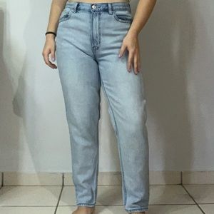 American Eagle Mom Jeans
